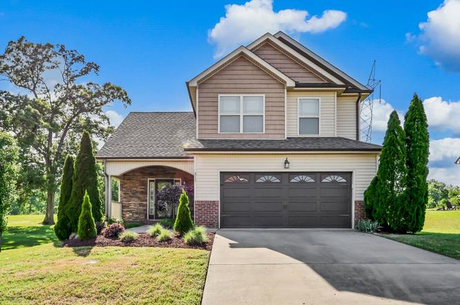 317 Ivy Bend Cir, Clarksville, TN