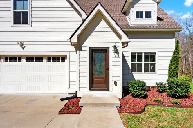 731 Hogan Rd, Clarksville, TN