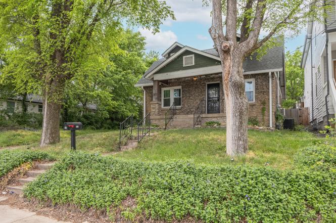 913 31st Ave N, Nashville, TN