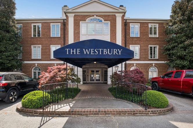 3737 West End Ave #105, Nashville, TN