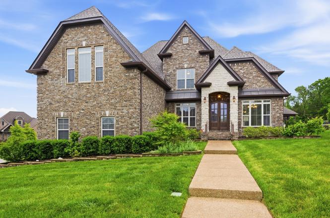 503 Montrose Dr, Mount Juliet, TN