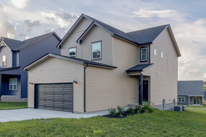 2808 Brewster Dr, Clarksville, TN