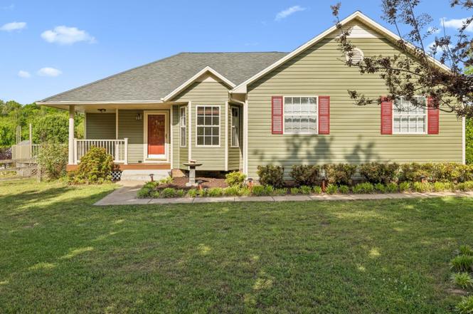 136 Oak Valley Dr, Spring Hill, TN