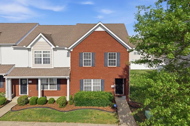 3014 Burnt Pine Dr, Smyrna, TN