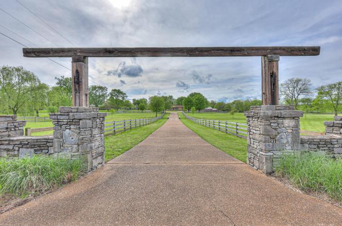 117 Brights Ln, Gallatin, TN
