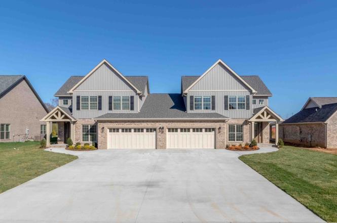 1045 Veridian Dr, Clarksville, TN