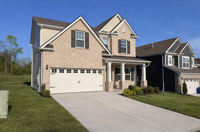 2464 Williams Ridge Dr, Columbia, TN