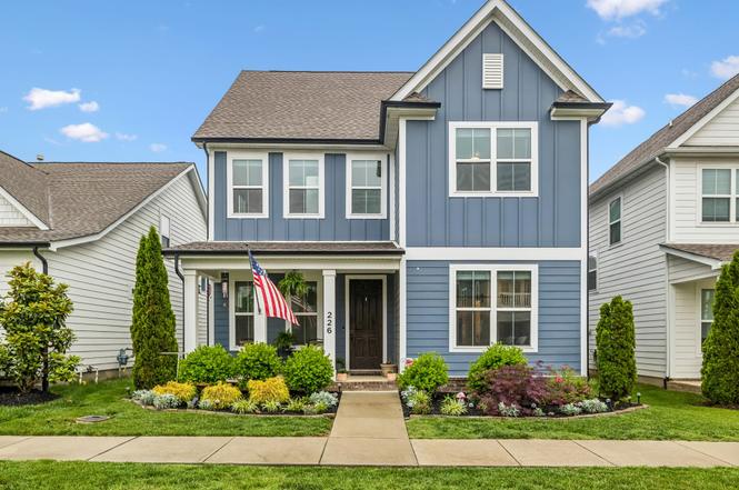 226 Southmen Ln, Spring Hill, TN