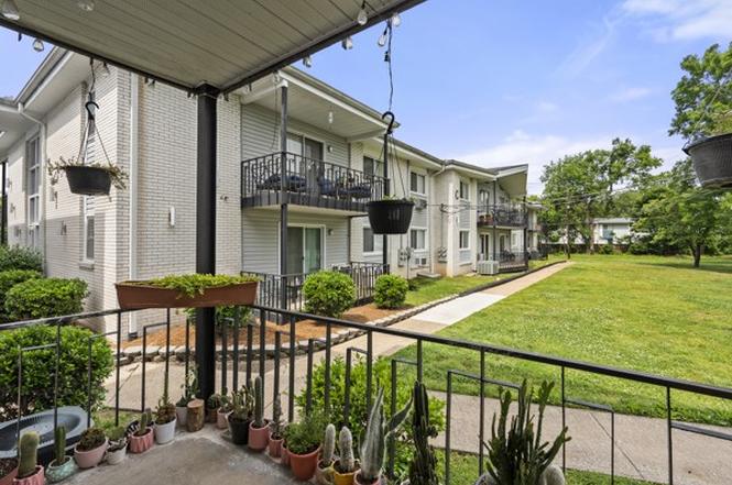 613 Hillsboro Rd Unit B17, Franklin, TN