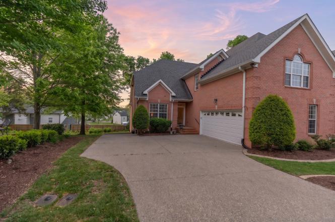 131 Belmont Cir, Hendersonville, TN