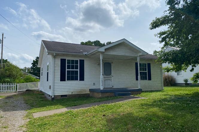 1652 Vista Ln, Clarksville, TN