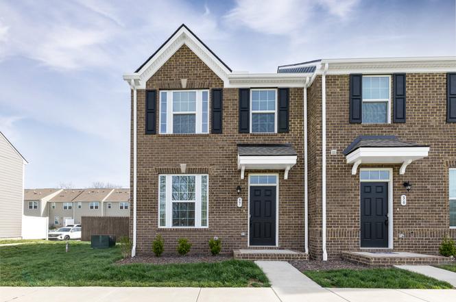 420 Park Ave #37, Lebanon, TN