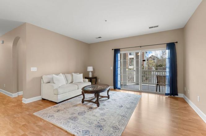 8045 Bienville Dr #5, Nashville, TN