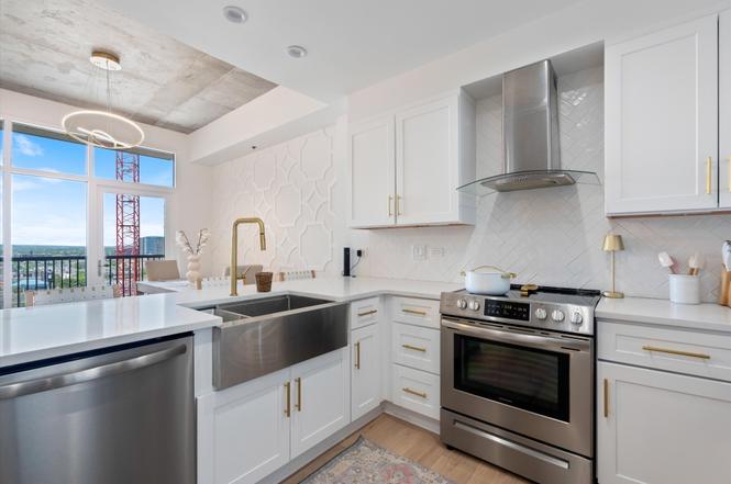 1510 Demonbreun St #807, Nashville, TN