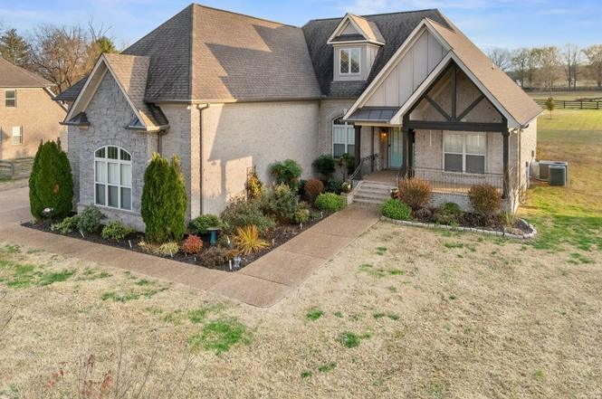 70 Cherokee Dock Rd, Lebanon, TN