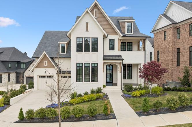 556 Bonaire Ln, Franklin, TN