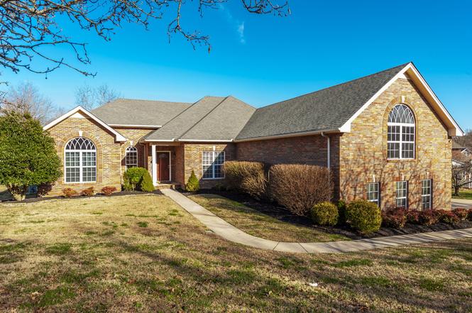 1006 Stafford Ct, Hendersonville, TN