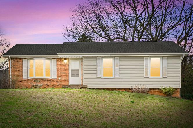 531 Morrison Dr, Clarksville, TN
