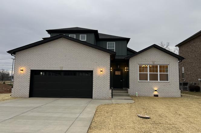 281 Bluebell Dr, Clarksville, TN