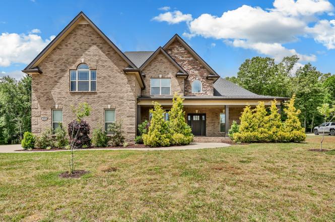 221 Allie Kat Way, Clarksville, TN