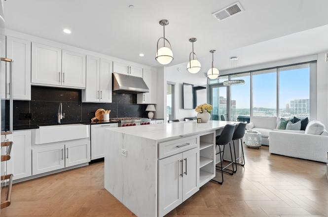 1616 West End Ave #1611, Nashville, TN