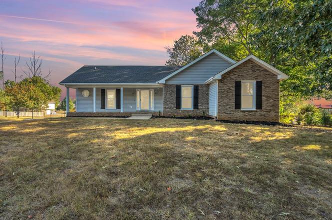 1778 Broadripple Dr, Clarksville, TN