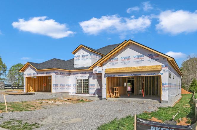 1101 Veridian Dr, Clarksville, TN