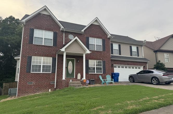 1816 Patricia Dr, Clarksville, TN