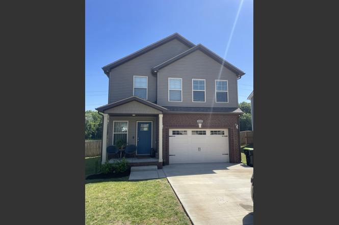 218 Ardell Dr, Clarksville, TN