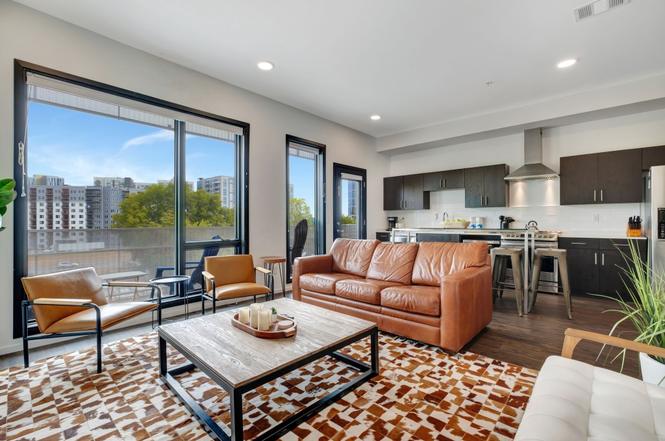 920 South St #222, Nashville, TN