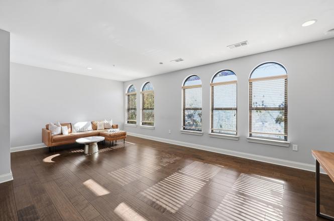 702 Wedgewood Park #206, Nashville, TN