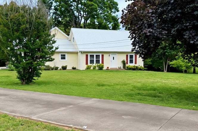 129 Oakland Dr, Gallatin, TN