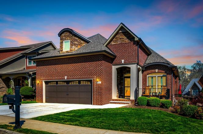 533 Summit View Cir, Clarksville, TN