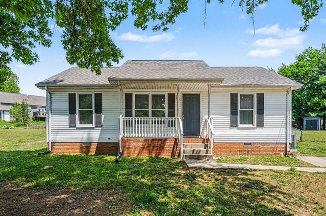 1057 Princeton Ct, Clarksville, TN