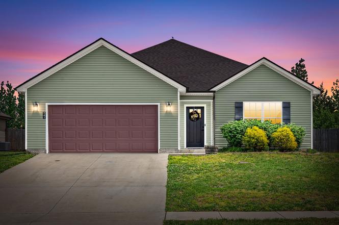 741 Tidwell Dr, Clarksville, TN