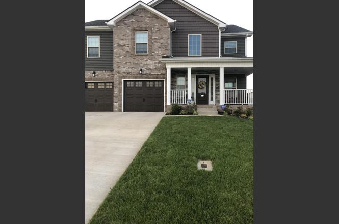 760 Crestone Ln, Clarksville, TN