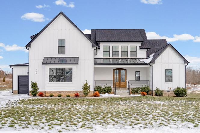 105 Sarah Frances Ct, Clarksville, TN