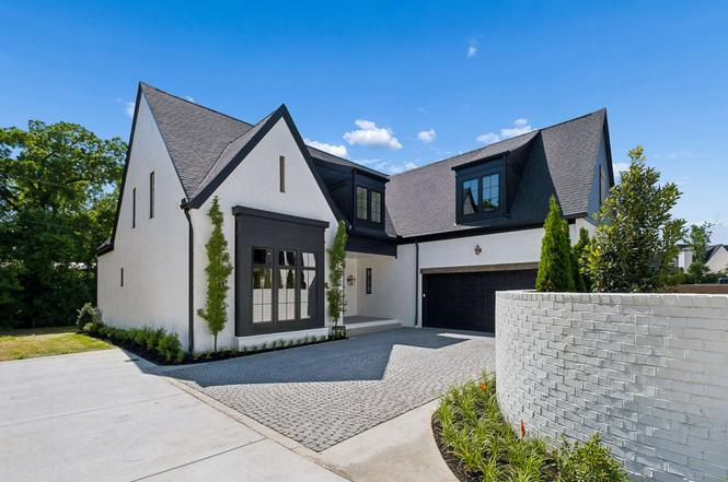 5448B Franklin Pike Cir, Brentwood, TN