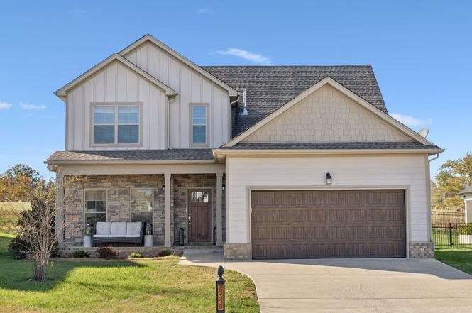 796 Jersey Dr, Clarksville, TN