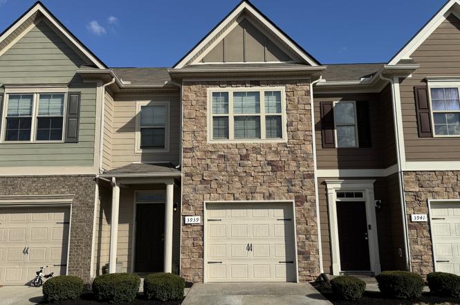 3939 Cannonsgate Ln, Murfreesboro, TN