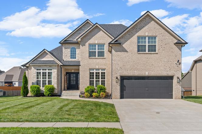 238 Cotoneaster Ln, Clarksville, TN