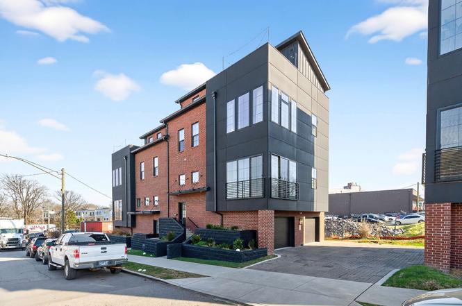 1218 Pillow St, Nashville, TN