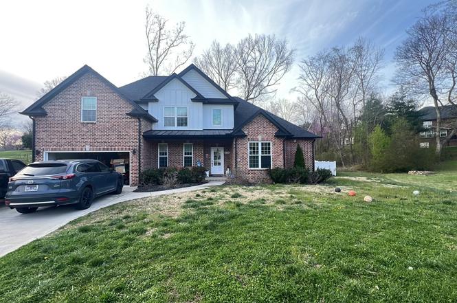 801 Brooke Valley Trce, Clarksville, TN
