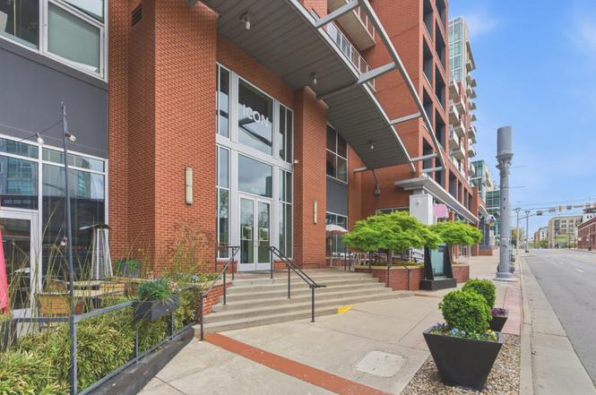 600 12th Ave S Apt 430, Nashville, TN