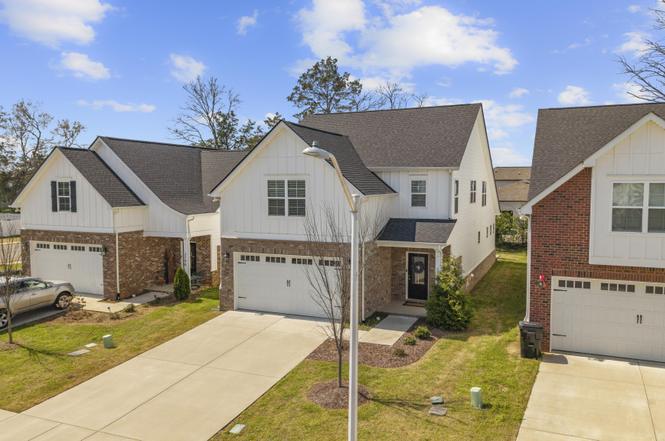 2192 Welltown Ln, Murfreesboro, TN