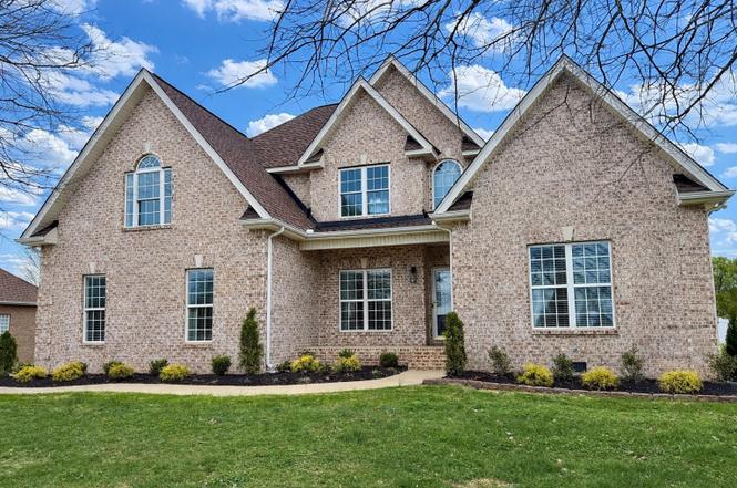 502 Beverly Randolph Dr, Murfreesboro, TN