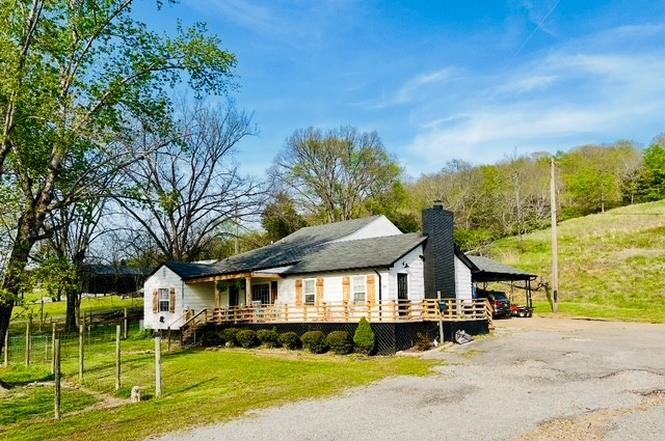 728 Dobbins Pike, Gallatin, TN