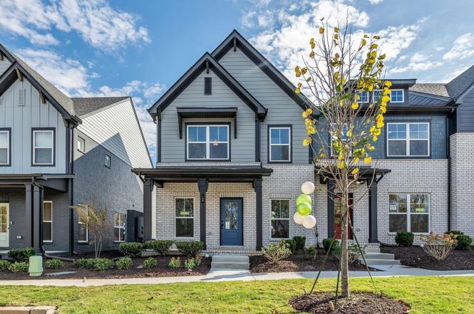 352 Twig Pvt Ct, Hendersonville, TN