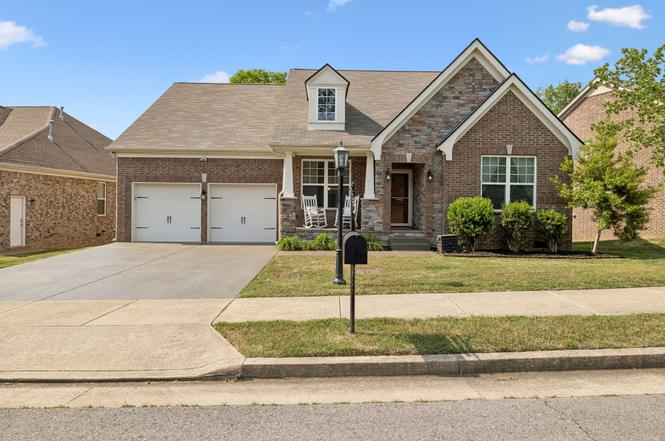 2712 Alvin Sperry Pass, Hermitage, TN