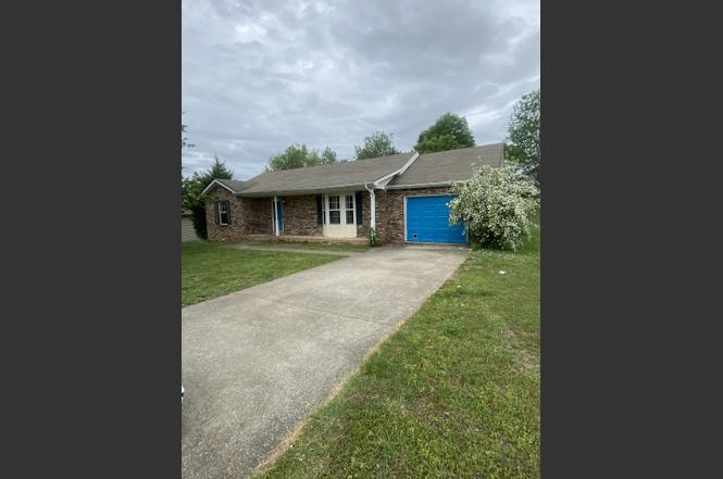 838 Turtle Creek Rd, Clarksville, TN